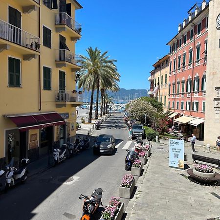 Central Seaview Apartment Lerici Buitenkant foto