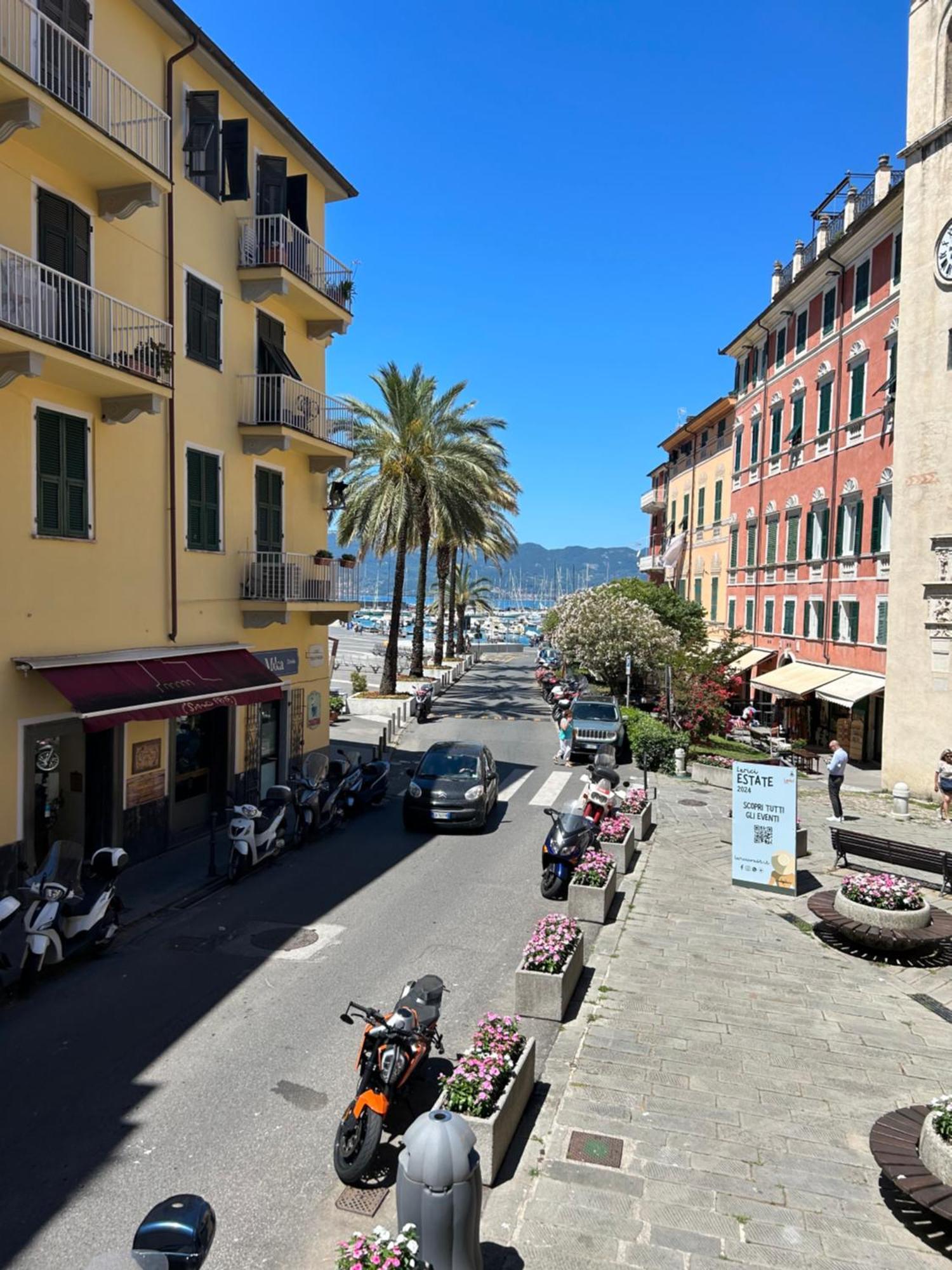 Central Seaview Apartment Lerici Buitenkant foto